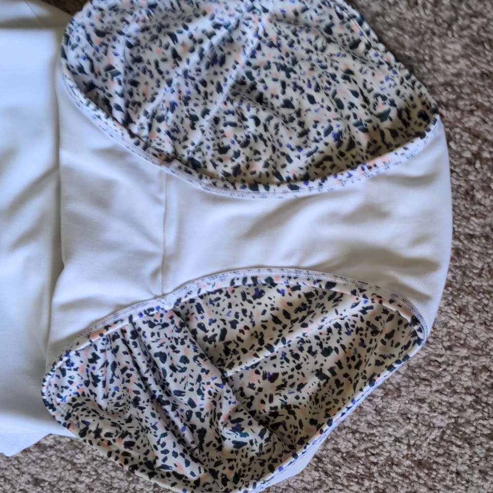 Athleta Aqualuxe Confetti One Piece Swimsuit in Small - Picture 6 of 8